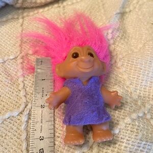 Vintage troll pink hair!